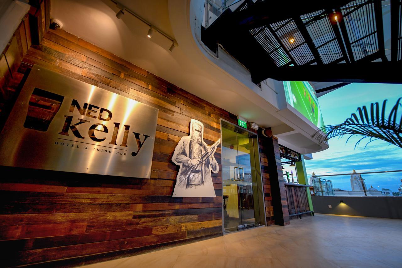 Ned Kelly Hotel & Irish Pub Mandalay Esterno foto