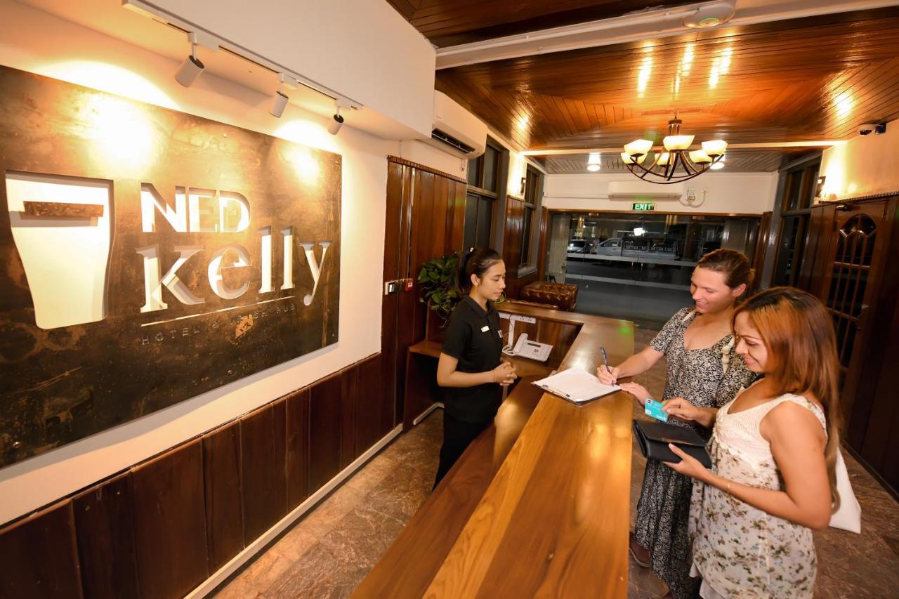 Ned Kelly Hotel & Irish Pub Mandalay Esterno foto